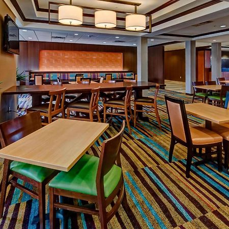 Fairfield Inn And Suites By Marriott Oklahoma City Airport Exteriör bild
