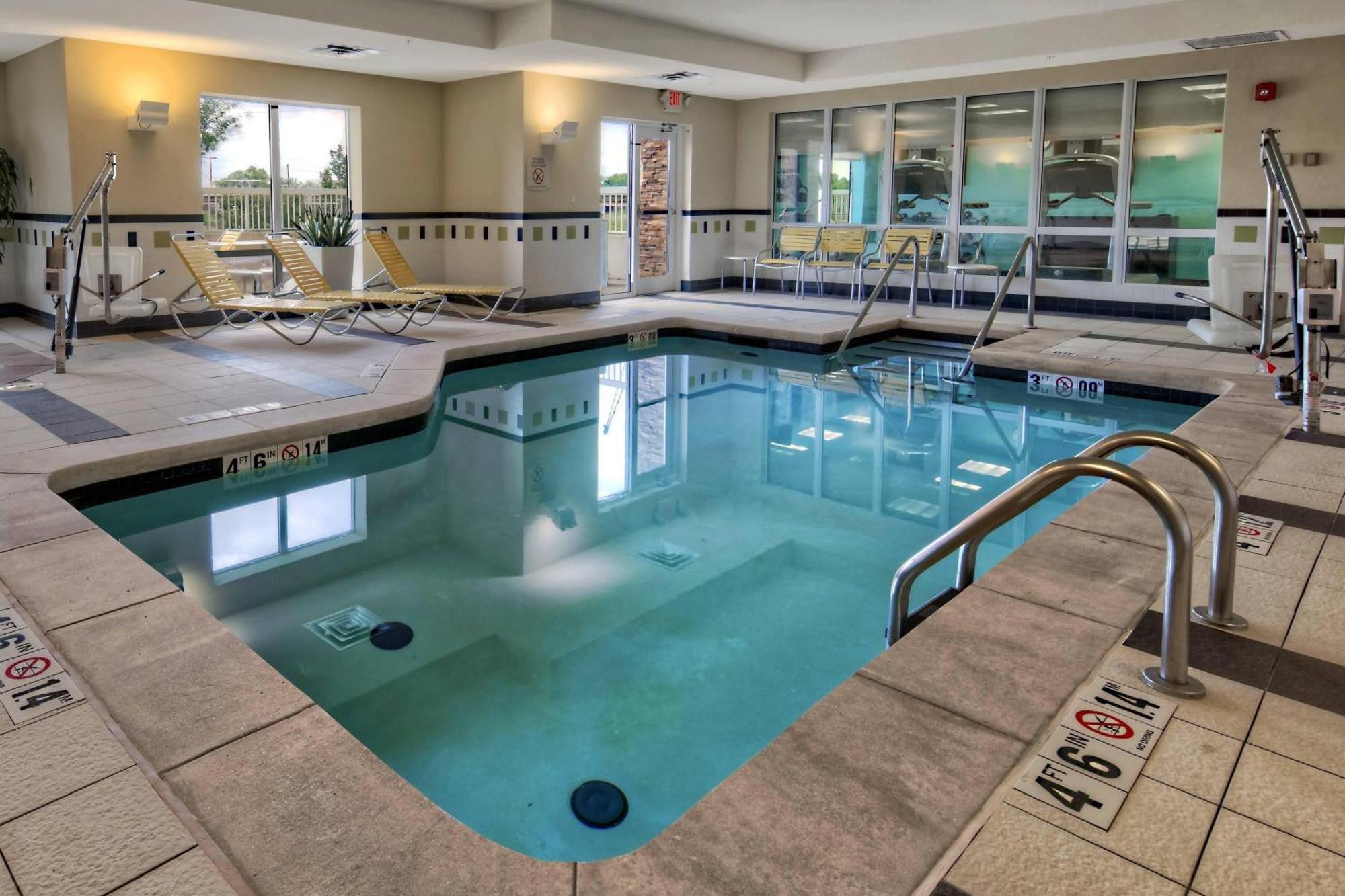 Fairfield Inn And Suites By Marriott Oklahoma City Airport Exteriör bild