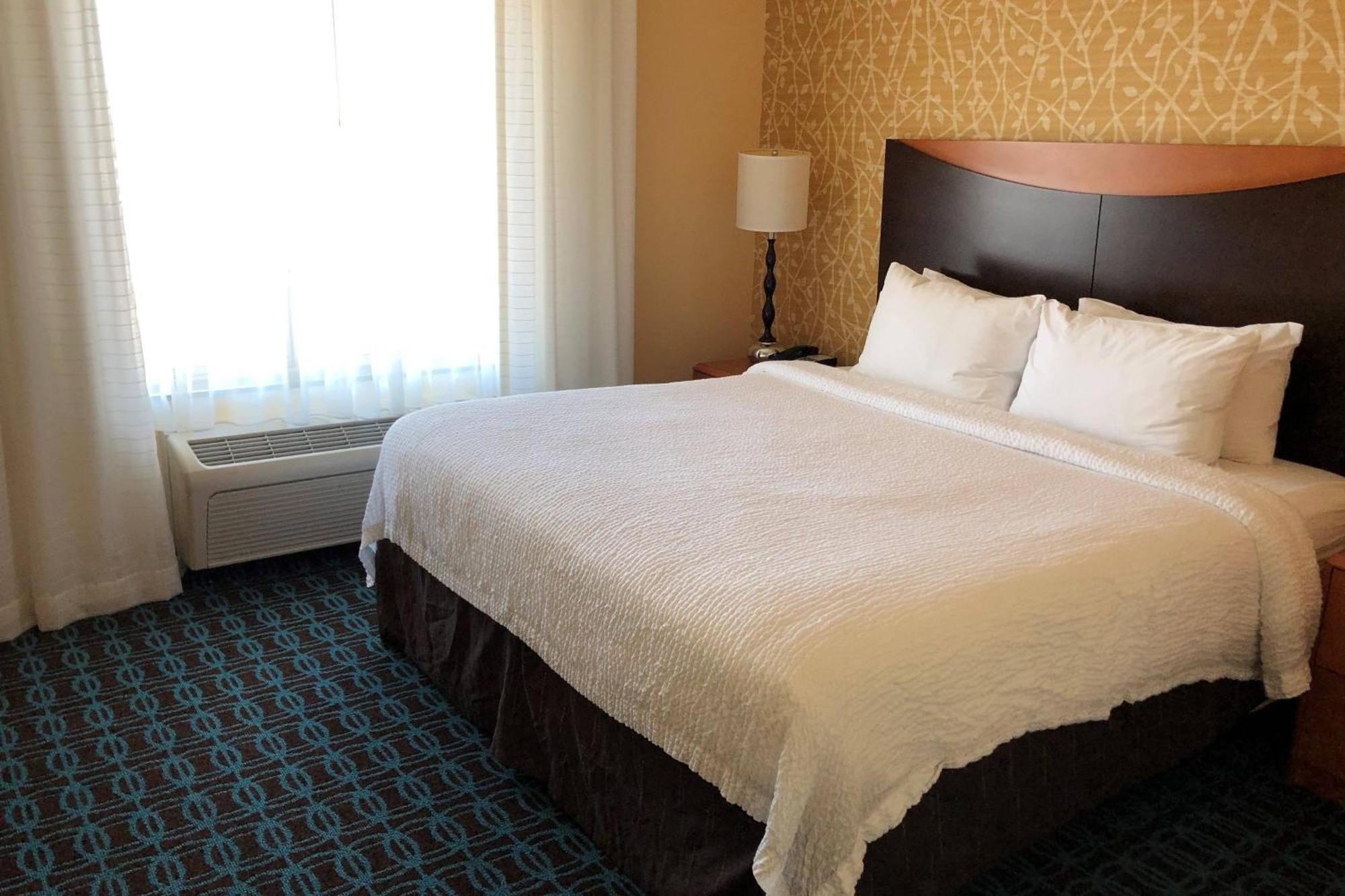 Fairfield Inn And Suites By Marriott Oklahoma City Airport Exteriör bild