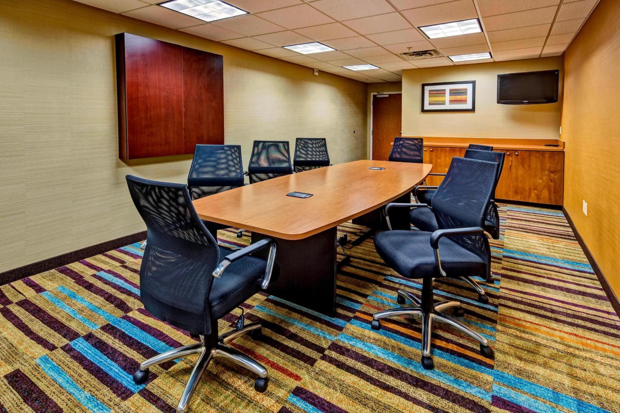 Fairfield Inn And Suites By Marriott Oklahoma City Airport Exteriör bild
