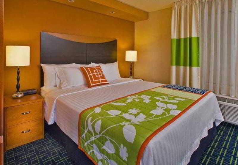 Fairfield Inn And Suites By Marriott Oklahoma City Airport Rum bild